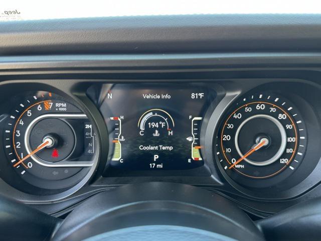 Photo of 2025 Anvil Clearcoat Jeep Gladiator