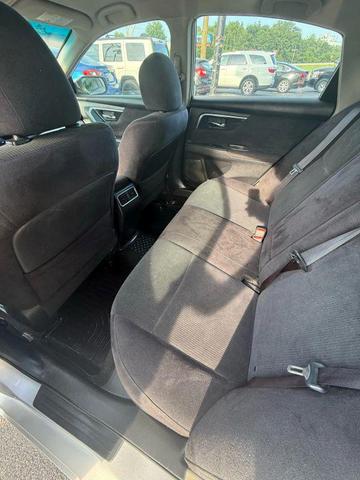 Photo of 2013 Grey Nissan Altima