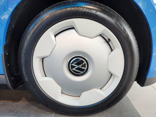 Photo of 2025 Cabana Blue Metallic - Candy White Volkswagen ID. Buzz