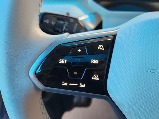 Photo of 2025 Cabana Blue Metallic - Candy White Volkswagen ID. Buzz