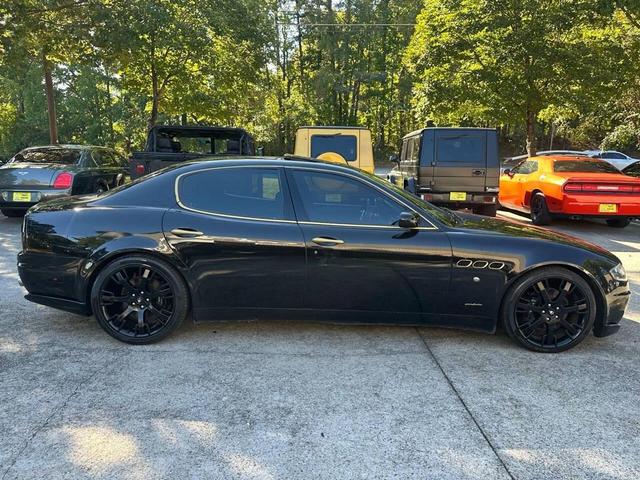 Photo of 2007 Black Maserati Quattroporte