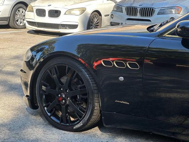 Photo of 2007 Black Maserati Quattroporte