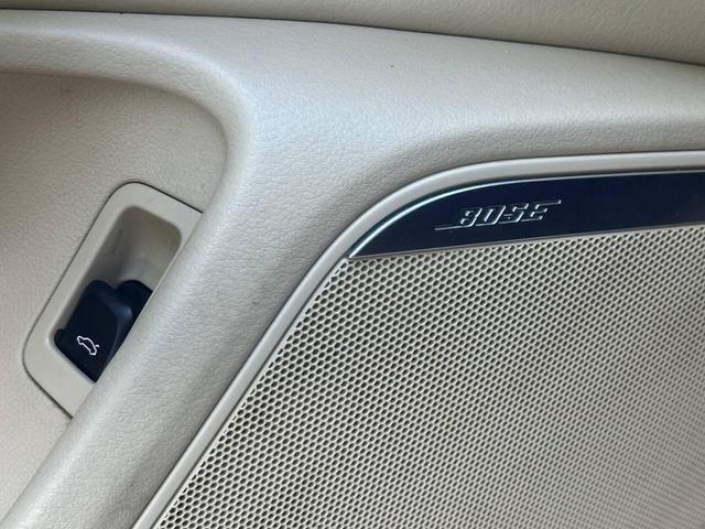 Photo of 2012 Blue Audi A6