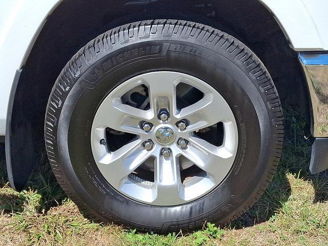 Photo of 2022 Bright White Clearcoat RAM 1500