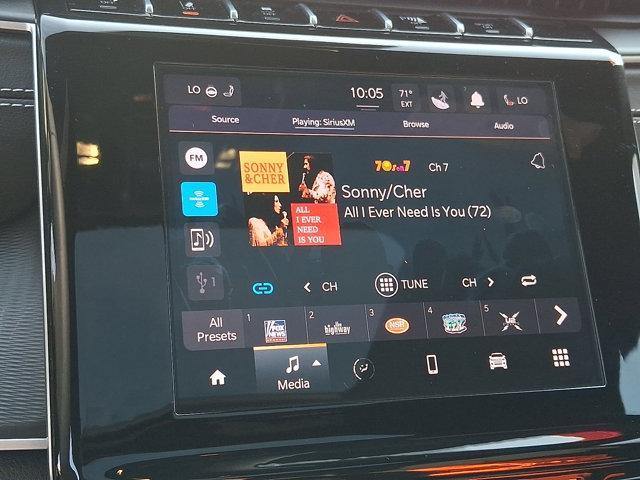 Photo of 2024 Diamond Black Crystal Pearlcoat Jeep Grand Cherokee