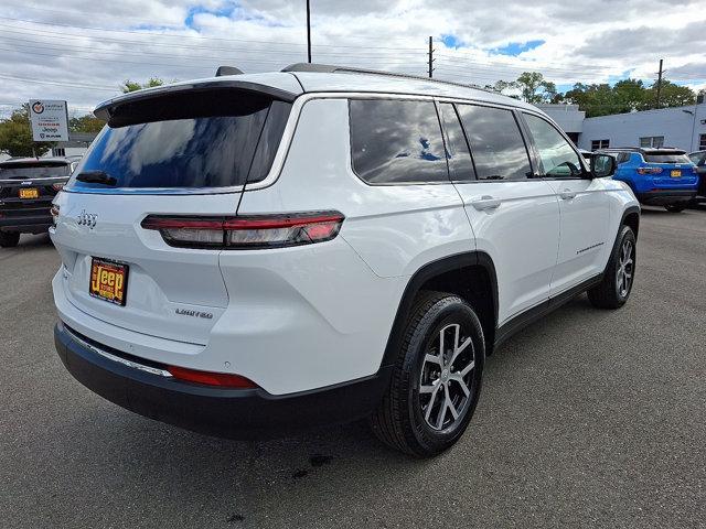 Photo of 2024 Bright White Clearcoat Jeep Grand Cherokee L