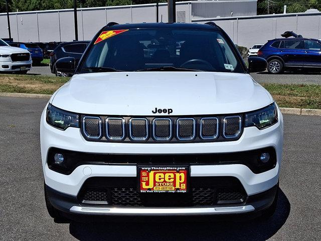 Photo of 2022 Bright White Clearcoat Jeep Compass