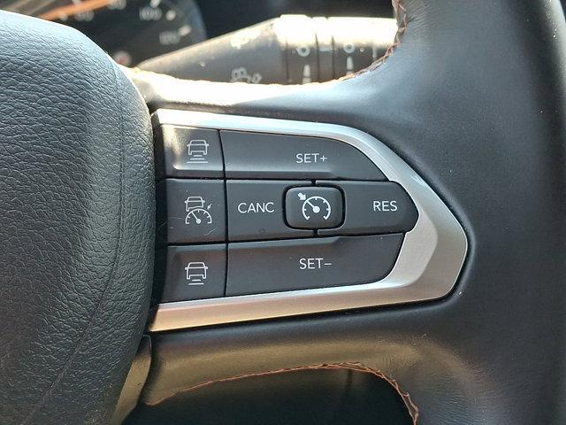 Photo of 2022 Bright White Clearcoat Jeep Compass