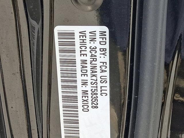 Photo of 2025 Diamond Black Crystal Pearlcoat Jeep Wagoneer S