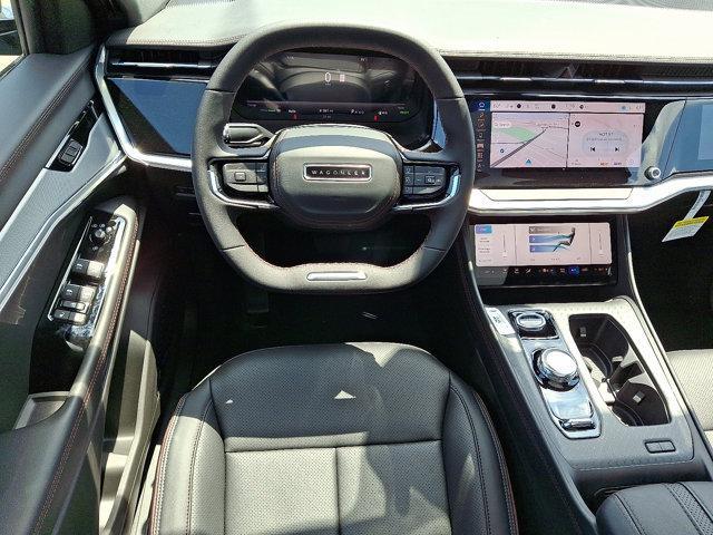 Photo of 2025 Diamond Black Crystal Pearlcoat Jeep Wagoneer S