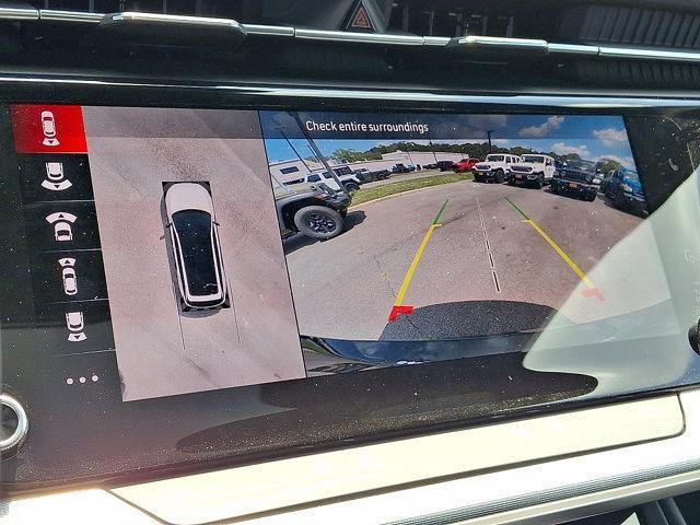 Photo of 2025 Diamond Black Crystal Pearlcoat Jeep Wagoneer S