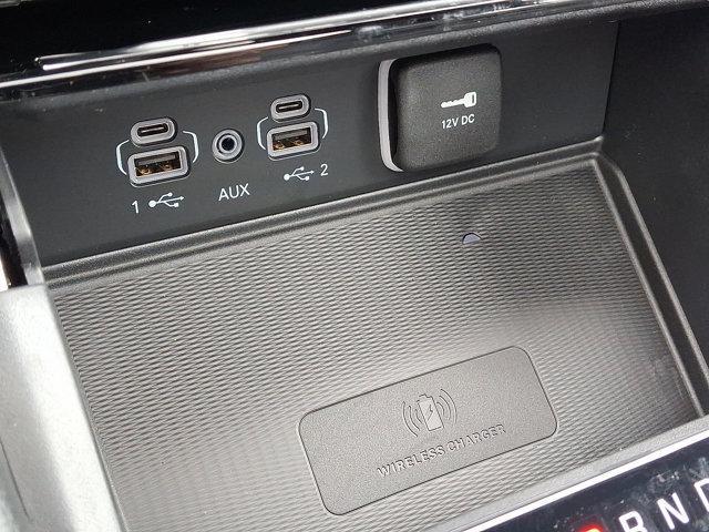 Photo of 2025 Bright White Clearcoat Jeep Grand Cherokee