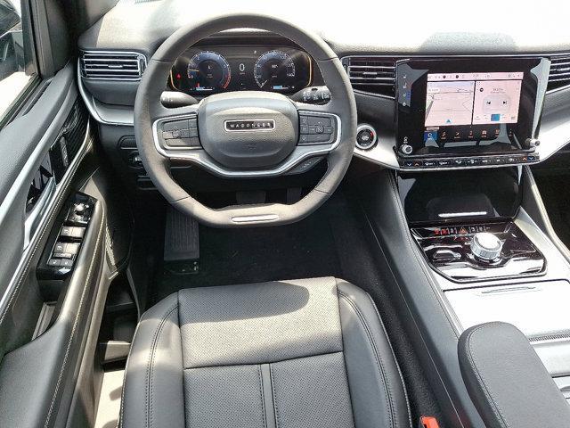 Photo of 2025 Bright White Clearcoat Jeep Wagoneer L