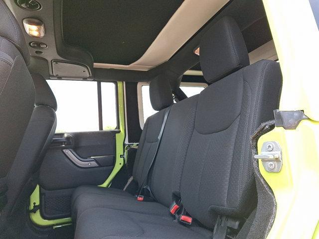 Photo of 2017 Hypergreen Clearcoat Jeep Wrangler Unlimited