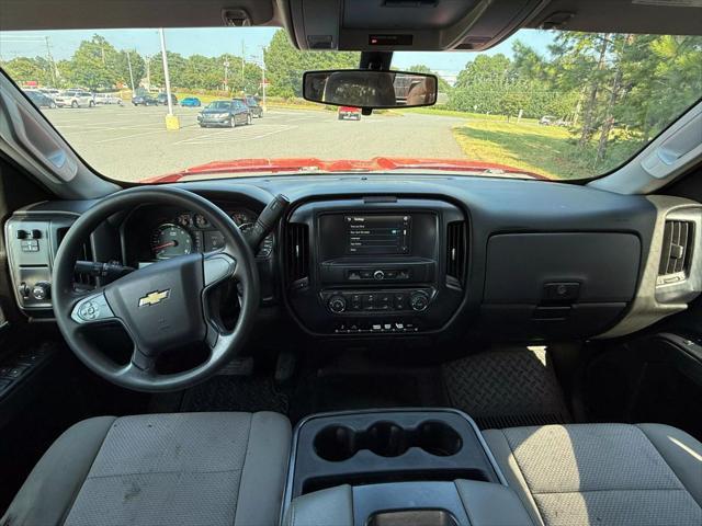 Photo of 2017 Red Chevrolet Silverado 2500