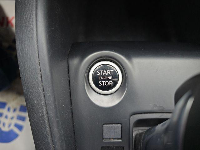 Photo of 2023 Super Black Nissan Kicks