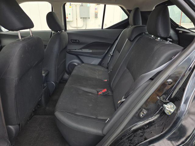 Photo of 2023 Super Black Nissan Kicks