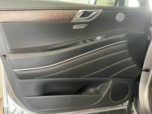 Photo of 2024 Savile Silver Genesis GV80