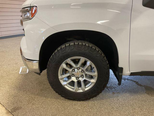 Photo of 2024  Chevrolet Silverado 1500