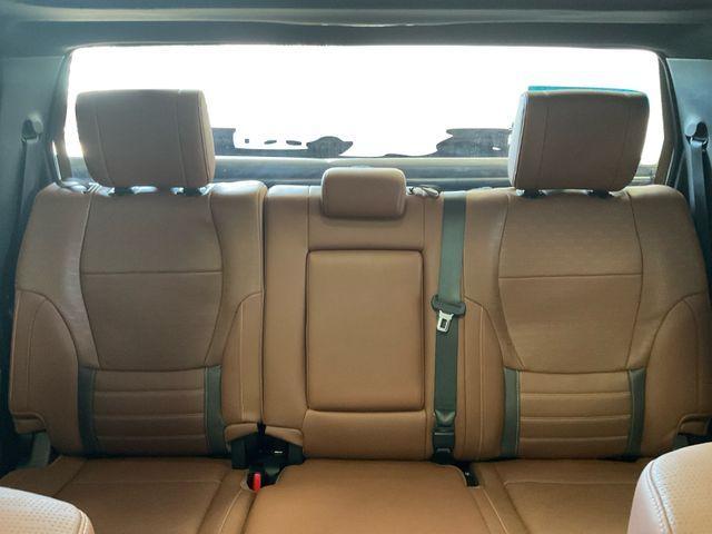 Photo of 2024 White Toyota Tundra Hybrid