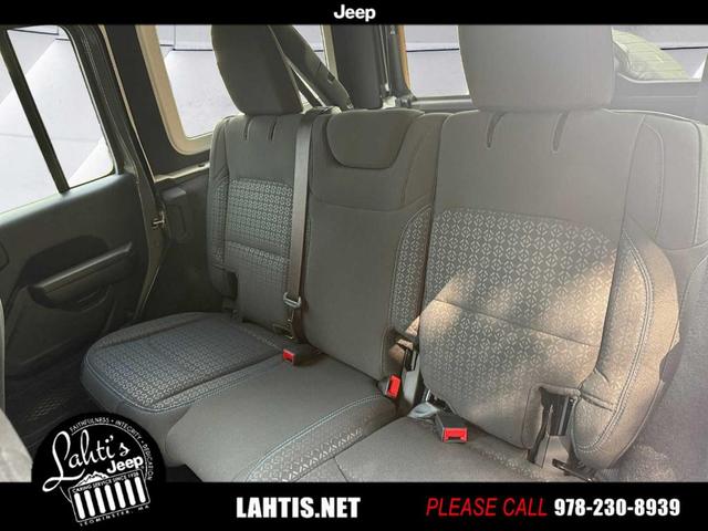 Photo of 2021 Sting Gray Clearcoat Jeep Wrangler Unlimited