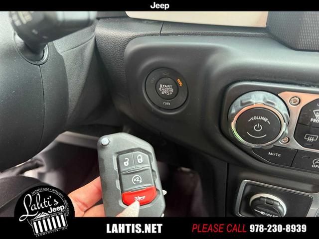 Photo of 2021 Sting Gray Clearcoat Jeep Wrangler Unlimited