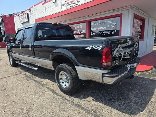 Photo of 2004 Black Clearcoat Ford F-250