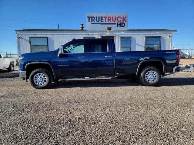 Photo of 2022 Northsky Blue Metallic Chevrolet Silverado 2500
