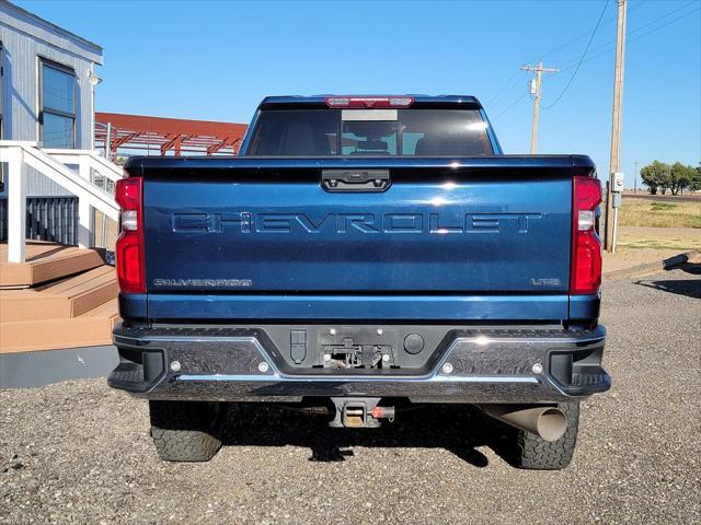 Photo of 2022 Northsky Blue Metallic Chevrolet Silverado 2500