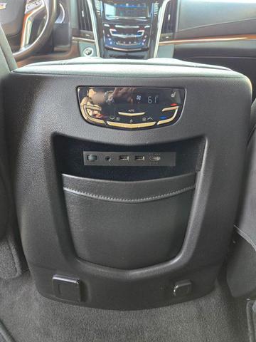 Photo of 2020 Crystal White Tricoat Cadillac Escalade ESV