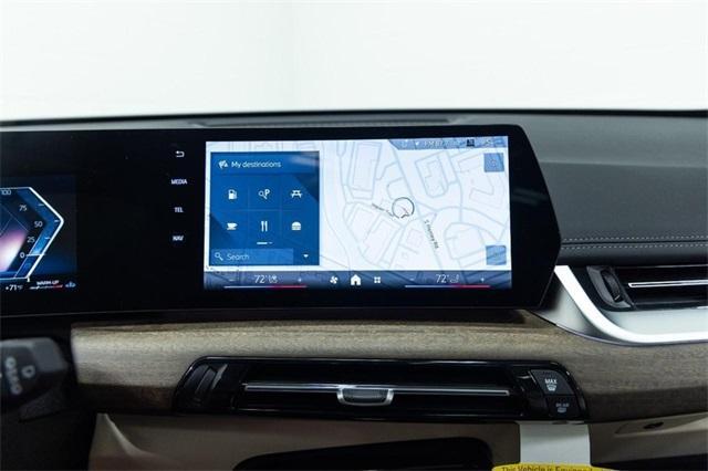 Photo of 2025 Alpine White BMW X1