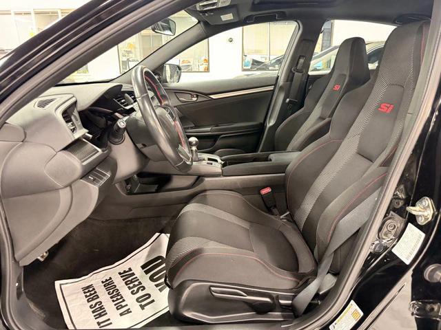 Photo of 2018 Crystal Black Pearl Honda Civic