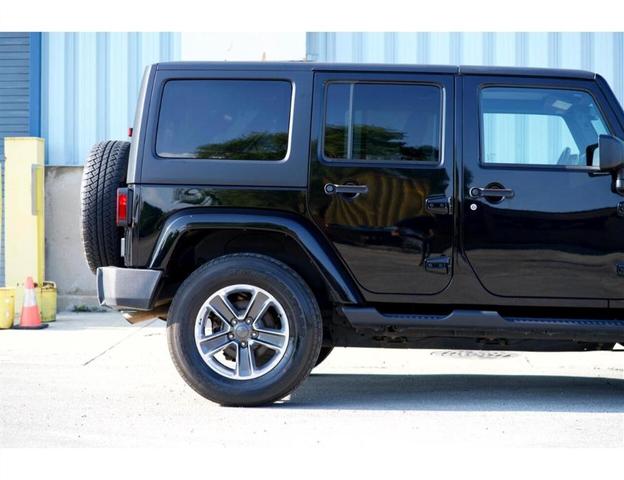 Photo of 2018 Black Jeep Wrangler JK Unlimited