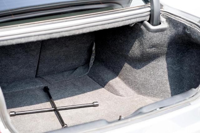 Photo of 2018 Gray Dodge Charger