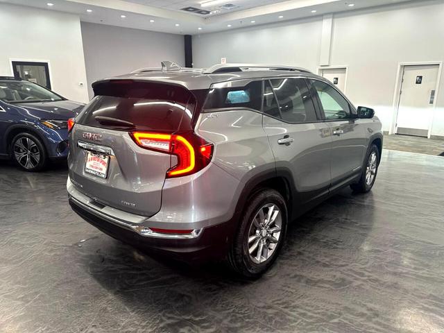 Photo of 2023 Gray GMC Terrain