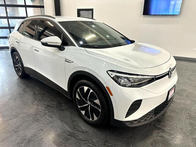 Photo of 2022 Glacier White Volkswagen ID.4