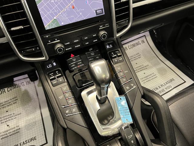 Photo of 2018 Black Porsche Cayenne