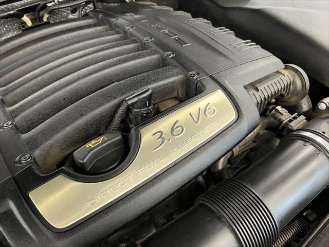 Photo of 2018 Black Porsche Cayenne