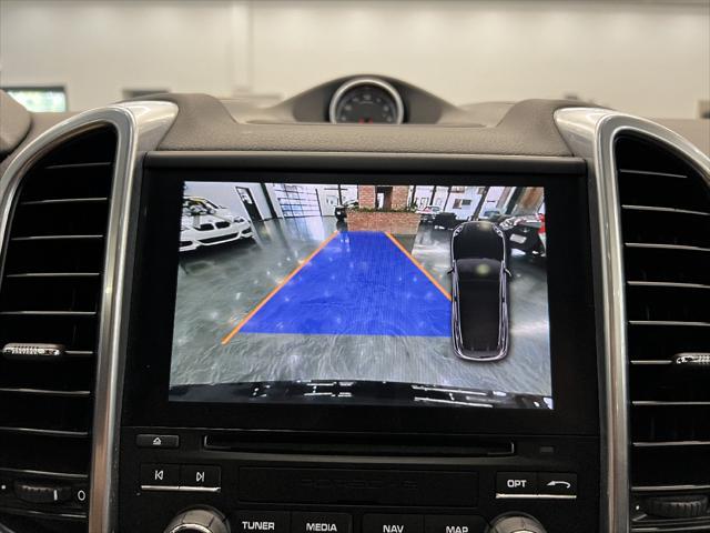 Photo of 2018 Black Porsche Cayenne