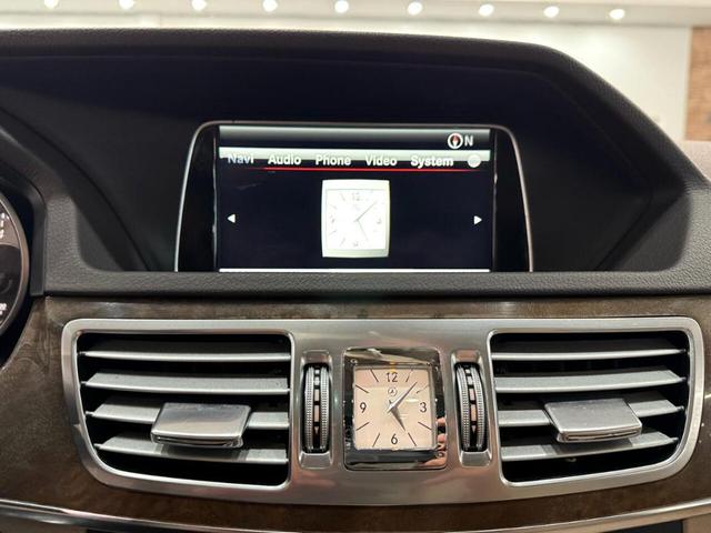 Photo of 2014 Black Mercedes-Benz E-Class