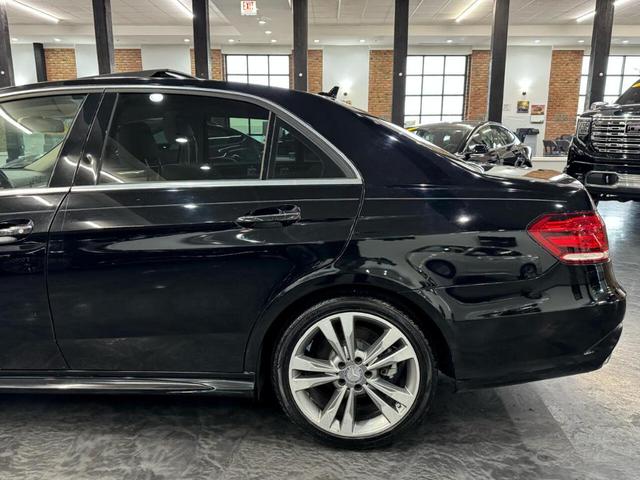 Photo of 2014 Black Mercedes-Benz E-Class