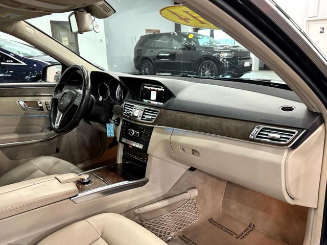 Photo of 2014 Black Mercedes-Benz E-Class