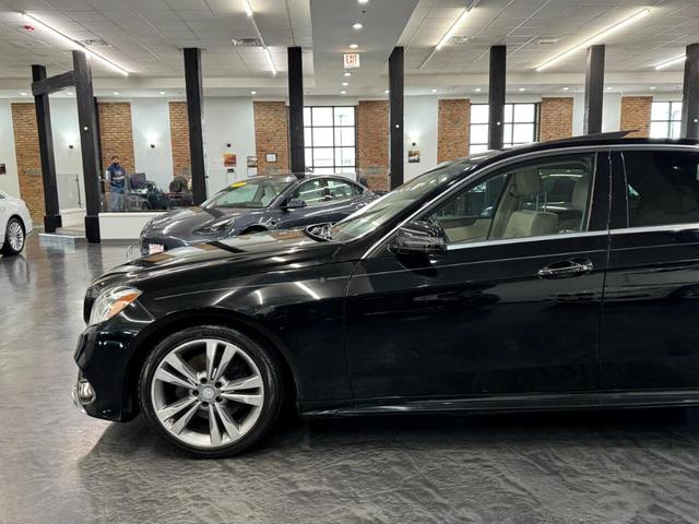 Photo of 2014 Black Mercedes-Benz E-Class