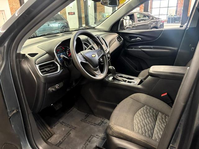 Photo of 2019 Black Chevrolet Equinox