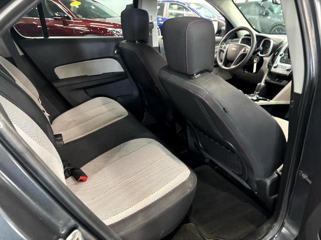 Photo of 2017 Gray Chevrolet Equinox