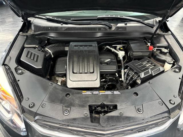 Photo of 2017 Gray Chevrolet Equinox