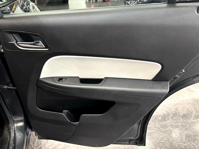 Photo of 2017 Gray Chevrolet Equinox