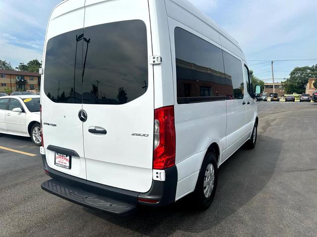 Photo of 2021 White Mercedes-Benz Sprinter 2500
