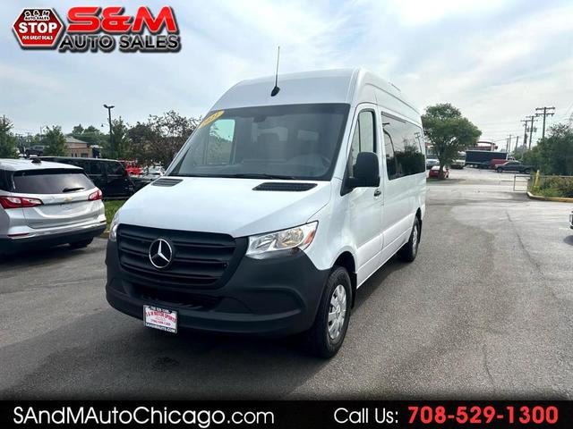 Photo of 2021 White Mercedes-Benz Sprinter 2500