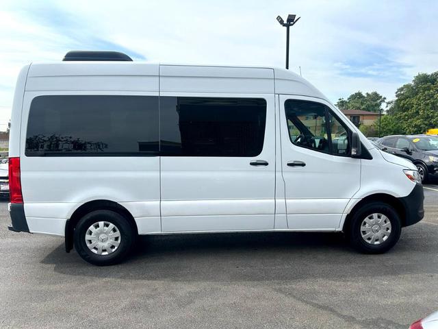 Photo of 2021 White Mercedes-Benz Sprinter 2500